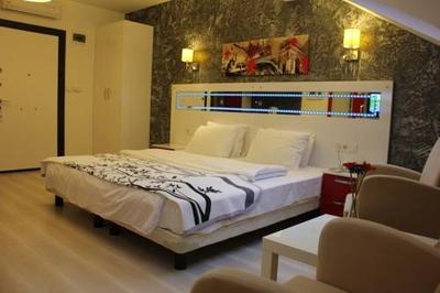 Taksim Doorway Suites 2