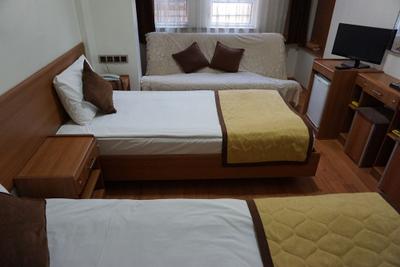 Nora Otel