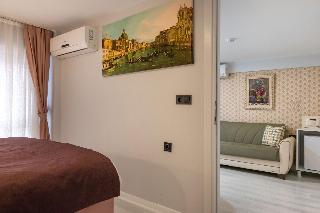 Blue Marmara Suites