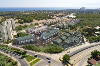 Laroxx Hotel