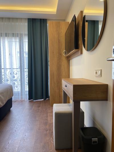 Pege Hotel