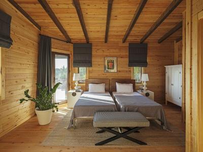 Simurg Inn