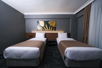 Luxon Hotel