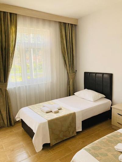 Bybassios Hotel