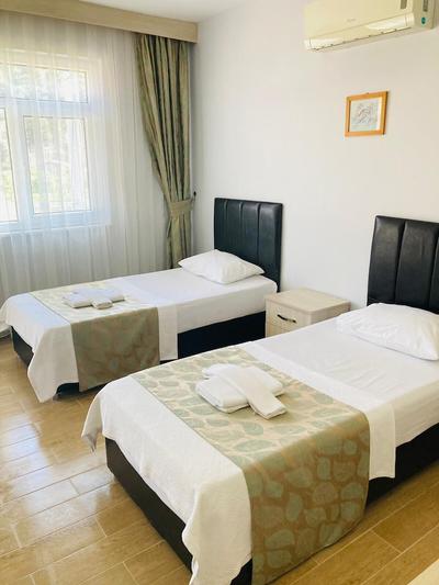 Bybassios Hotel