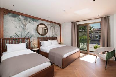 Genesis Hotel