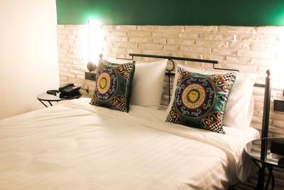 Think Hotel