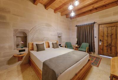 Concept Cave Suites