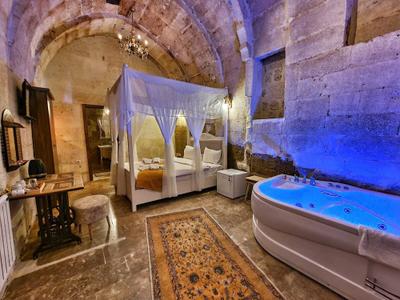 Lavinia Cappadocia Cave