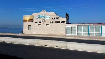 Mavi Yaka Otel Cafe Restaurant