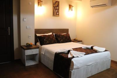 Lulu Hotel