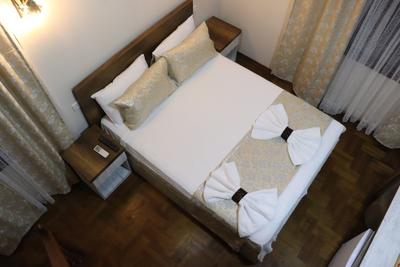 Lulu Hotel