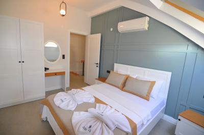 Juglans Suites