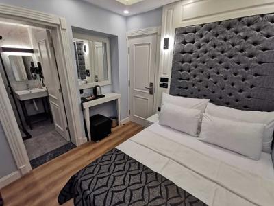 Luxx Garden Hotel