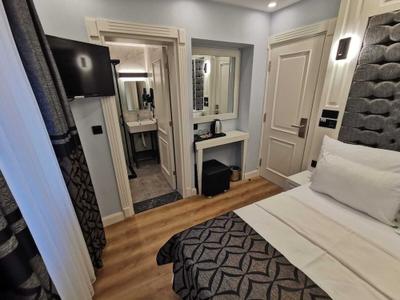 Luxx Garden Hotel