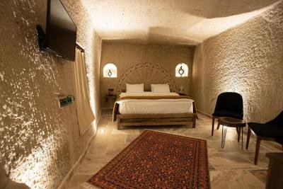 Medusa Cave Hotel