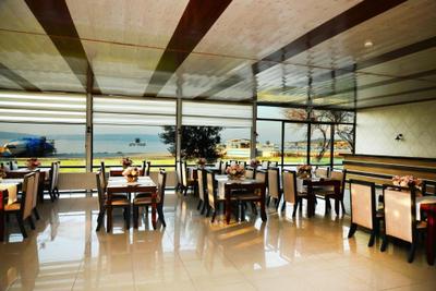 Le Resort Hotel