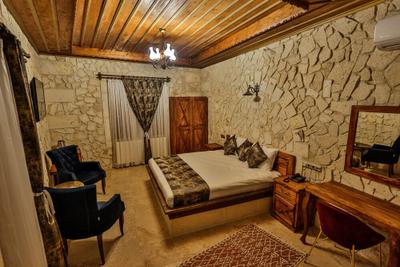 CaveAdocia