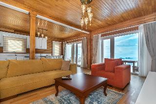 Villa Yasemin by Lucida Villas