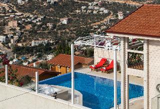 Villa Yasemin by Lucida Villas