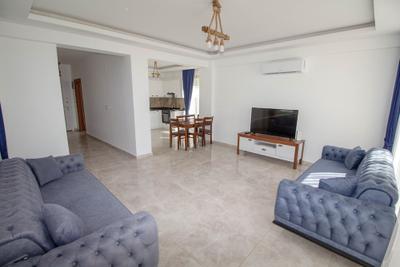 Nisa Villa