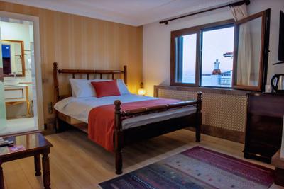 Black Lotus Boutique Hotel