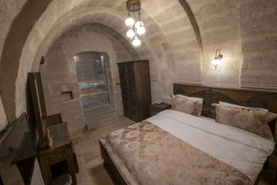 Underground Cave Suites Hotel