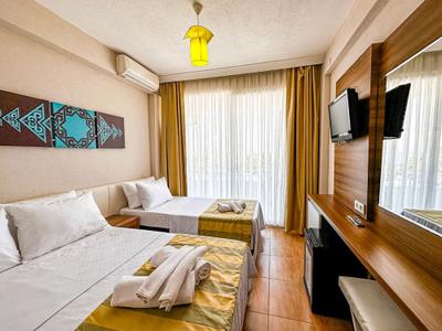 Grand Avsa Otel