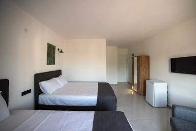Imbrossa Hotel