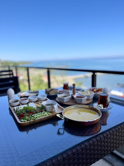 Tsira Suite