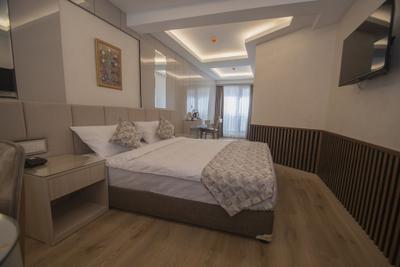 Vera Life Hotel
