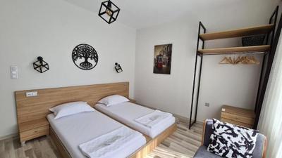 Social House