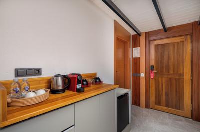 Lupia Suites Hotel