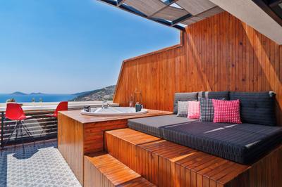 Lupia Suites Hotel