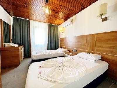 Akin Apart And Hotel