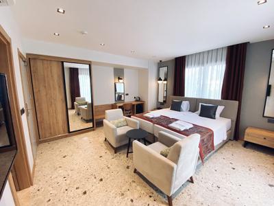 Avilia Suites