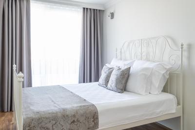 Wolf Suites