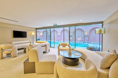 La Maja Hotel