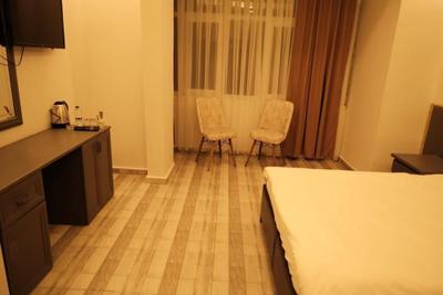 Azra Family Hotel