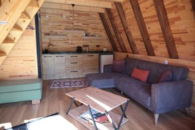 Engreens Suit Bungalov
