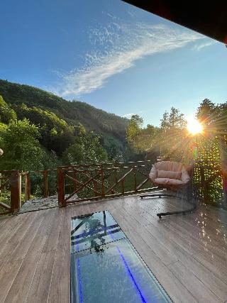 Waterfall Bungalov
