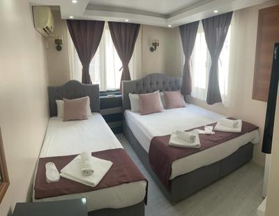 Asmali Pera Hotel