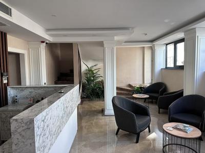 Star Suit Hotel