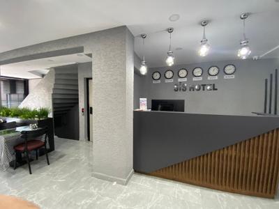 Sis Hotel