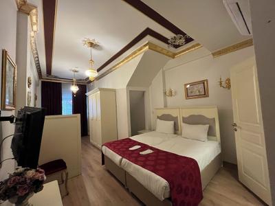 Saffron Hotel Old City
