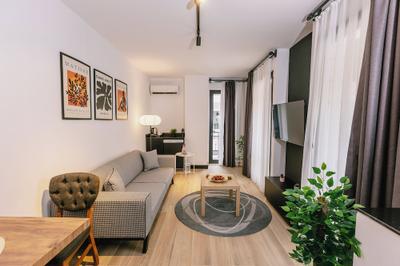 Ella Suites & Hotel