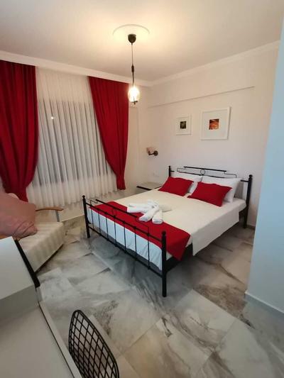 Zeus Kir Evi