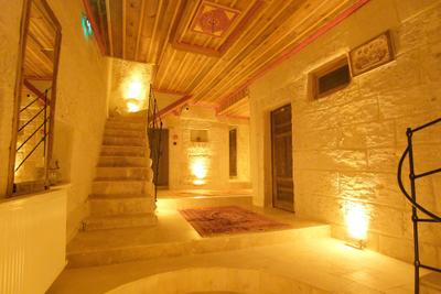 Euphoria Cave House