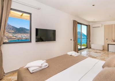 Retreat Suite