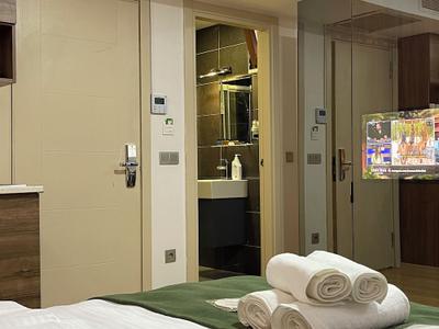 Elegance Suites